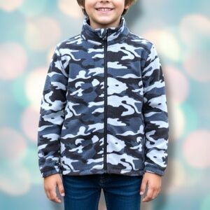 NEW WITH TAGS Youth Boy's Gray Camo Fleece Zip Up Jacket Sweatshirt Size S